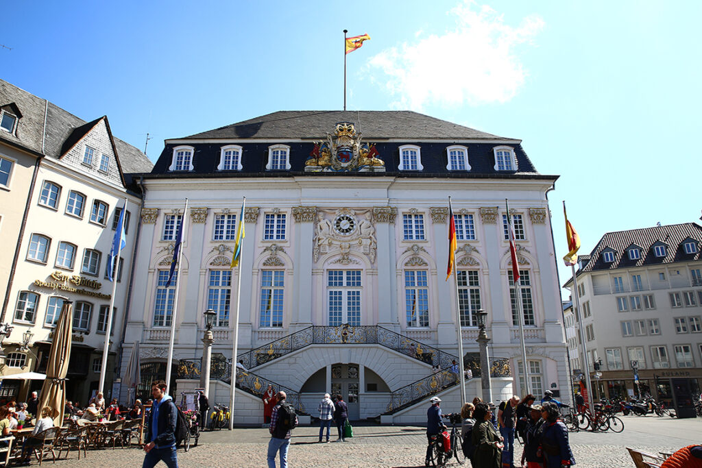 Bonn Sehenswürdigkeiten: Rathaus